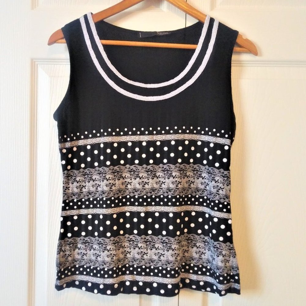 NESS Black and White Scoop Beck Tank Siz S